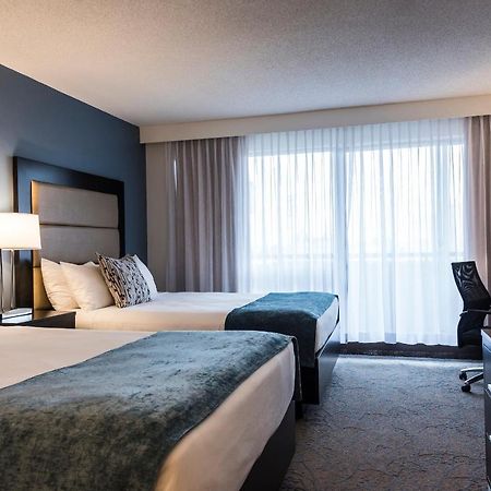 Ottawa Embassy Hotel & Suites Экстерьер фото