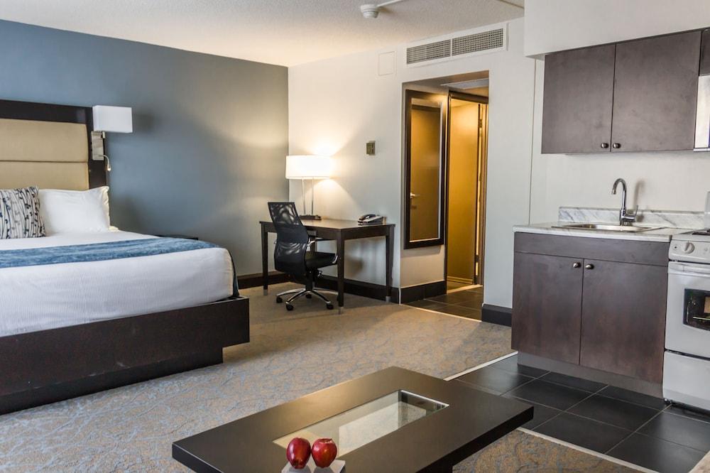 Ottawa Embassy Hotel & Suites Экстерьер фото