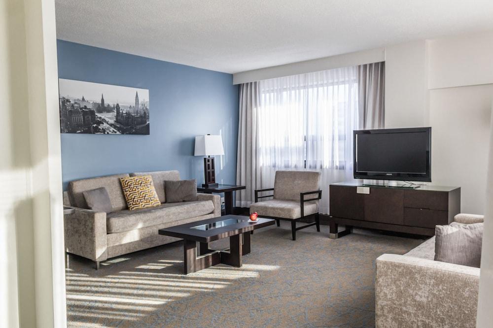 Ottawa Embassy Hotel & Suites Экстерьер фото