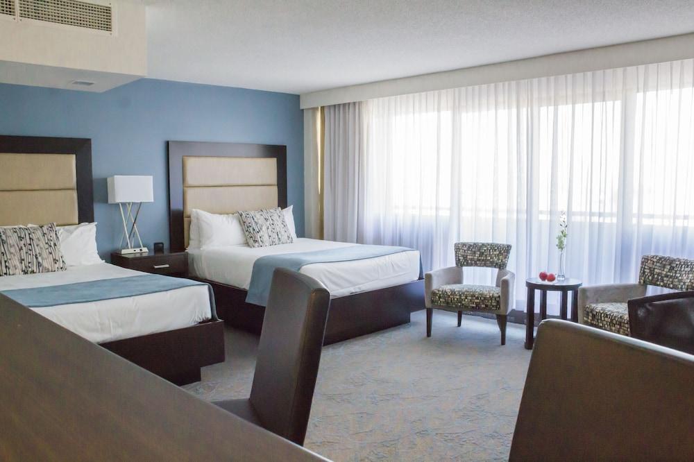 Ottawa Embassy Hotel & Suites Экстерьер фото